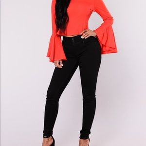 NWT Round Of Applause Booty Shaped Jeans- Blk sz13